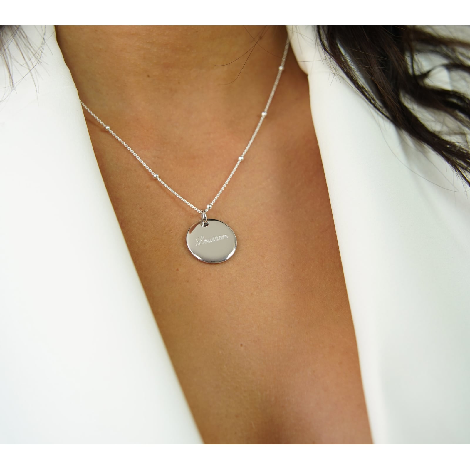 collier-personnalis-m-daille-bomb-e-argent