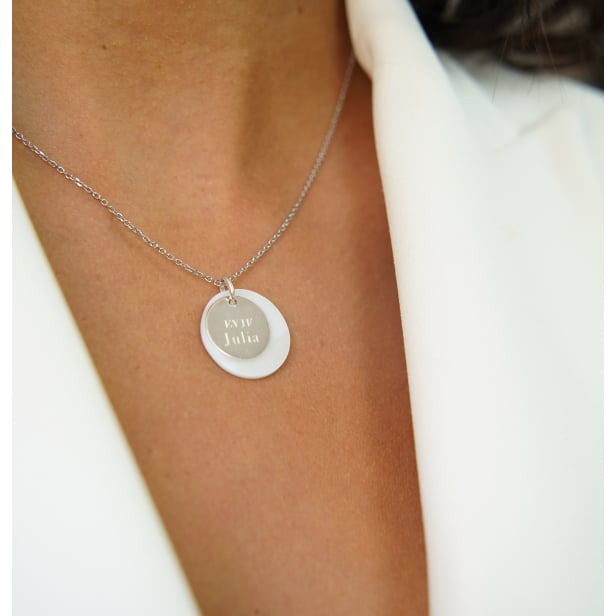 Collier nacre et médaille personnalisée, argent