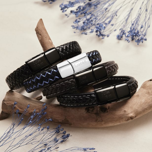 Bracelet homme gravé en cuir noir, boucle noire