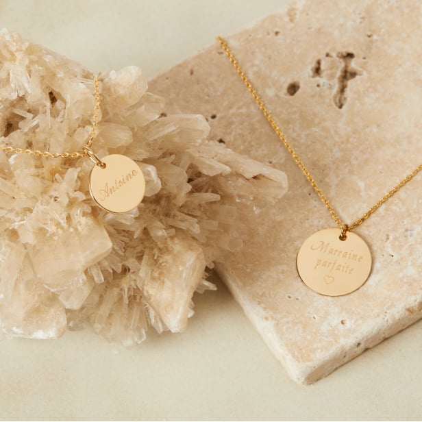 Collier médaille personnalisée, plaqué or
