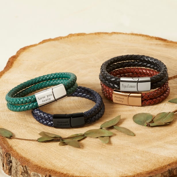 Bracelet homme personnalisé en cuir bleu tressé double tour, boucle argentée