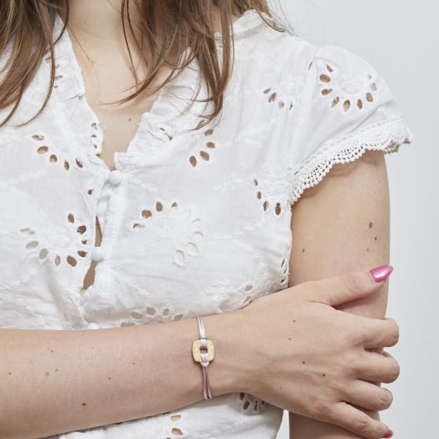 Bracelet cordon avec médaille losange 15 mm personnalisée en Plaqué Or