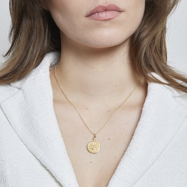 Collier médaille gravée arbre de vie, plaqué or