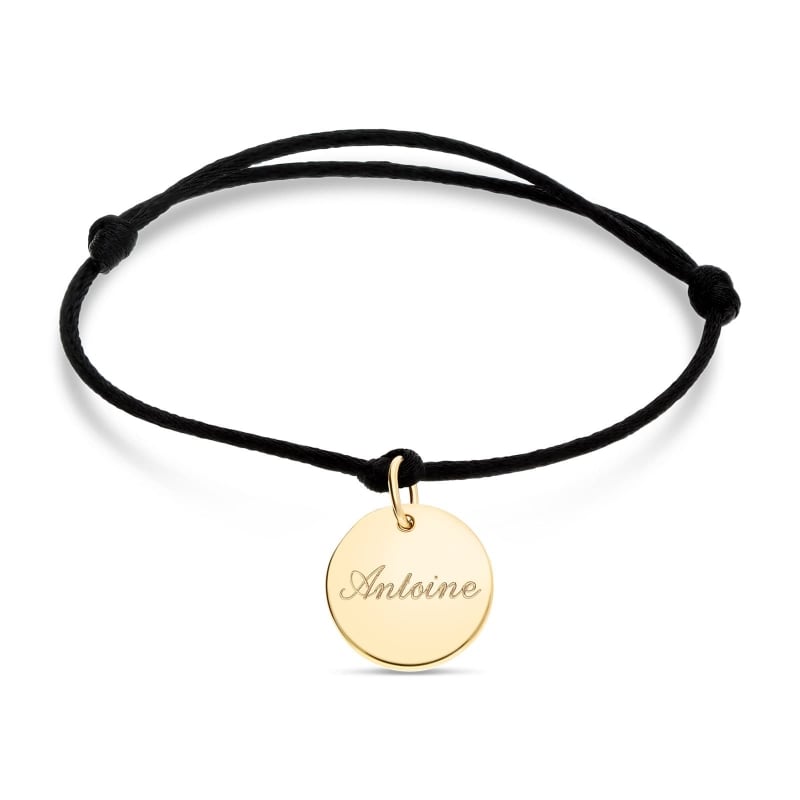 Packshot bracelet cordon personnalisé enfant avec médaille plaqué or