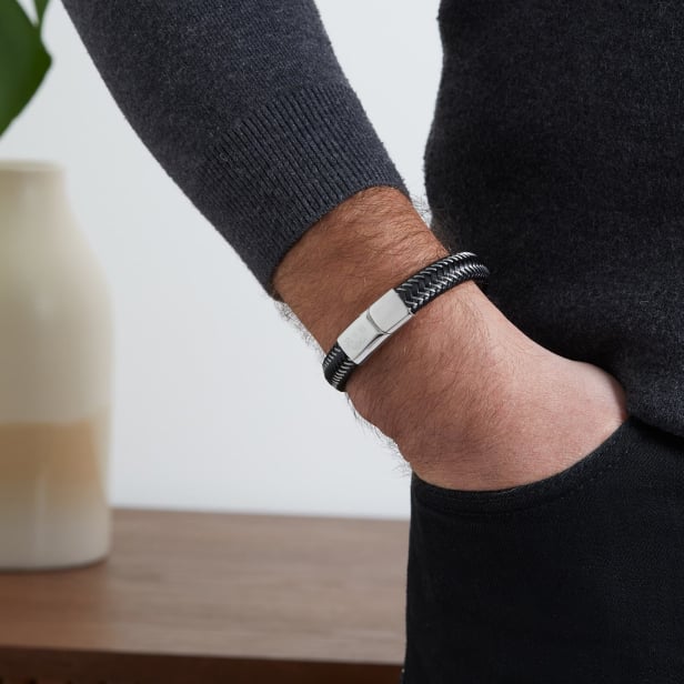 Bracelet homme personnalisé en cuir tressé noir et acier et boucle acier argenté
