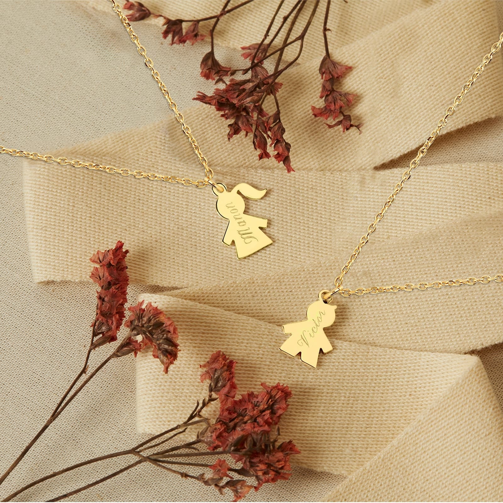 Collier enfant personnalisé charm fillette, plaqué or