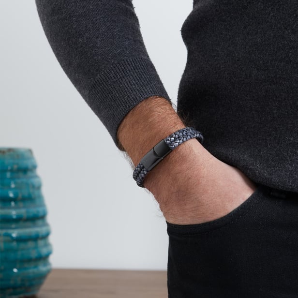 Bracelet homme personnalisé en cuir tressé double tour gris, boucle noire