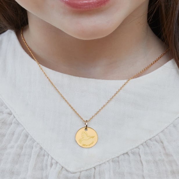 Collier personnalisé enfant dessin colombe, plaqué or