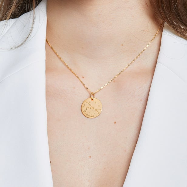 Collier astro médaille gravée Taureau, plaqué or