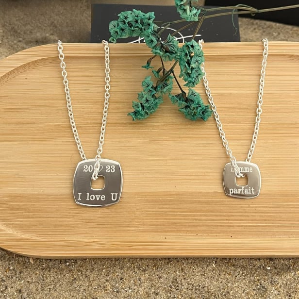 Collier homme personnalisé avec médaille carré, argent