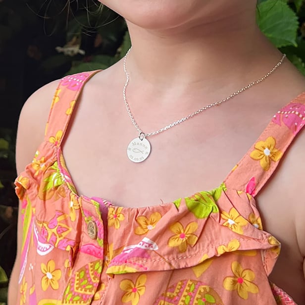 Collier personnalisé Ichthus en argent enfant pour un baptême