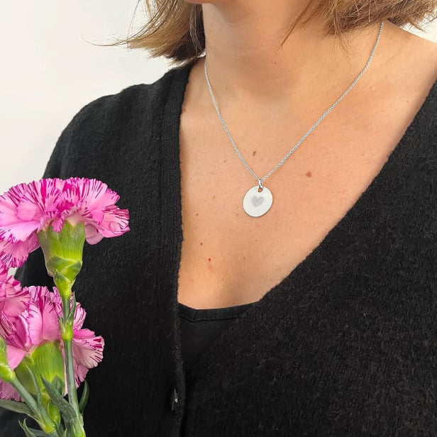 Collier gravé dessin empreinte coeur, argent