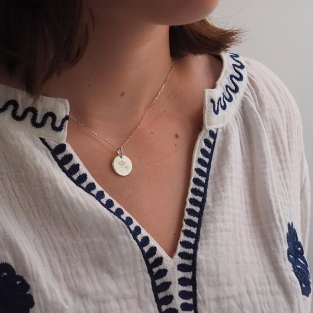 Collier personnalisé Lotus symbole de guérison, argent