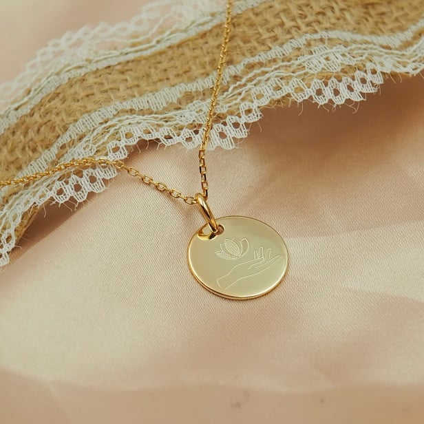 Collier personnalisé Lotus symbole de guérison, plaqué or
