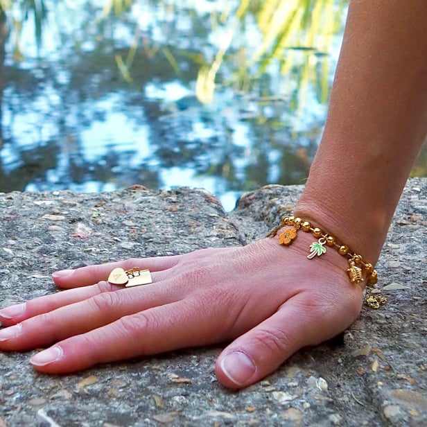 Bague ajustable avec charm coeur gravé, acier inoxydable