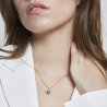 Collier personnalisé médaille martelée 15 mm Plaqué Or et pierre fine verte