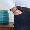 Bracelet personnalisé perles noires avec perles lettres