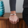Bracelet homme personnalisé en cuir plat blanc, double tour avec boucle argentée