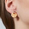 Boucles d'oreilles roses médailles martelées 15 mm