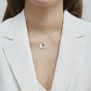 Collier médaille 15 mm Argent et son pendentif martelé et pierre verte
