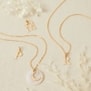 Collier enfant lettre 12 mm en Plaqué Or