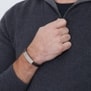 Bracelet homme personnalisé en cuir grainé noir et boucle acier