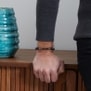 Bracelet personnalisé homme effet perles de lave et perles marron
