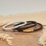 Bracelet homme personnalisé en cuir tressé noir arrondi et boucle noire