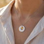 Pendentif Médaille Ronde Personnalisable avec une Pierre