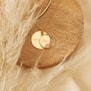 Collier médaille 20 mm Plaqué Or personnalisée et pendentif cercle avec pierre rose