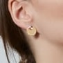 Boucles d'oreilles roses médailles classiques 15 mm