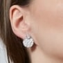 Boucles d'oreilles martelées puces avec pierres de lune en Argent