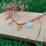 Collier charms personnalisé chaîne dorée et cordon rose, acier inoxydable